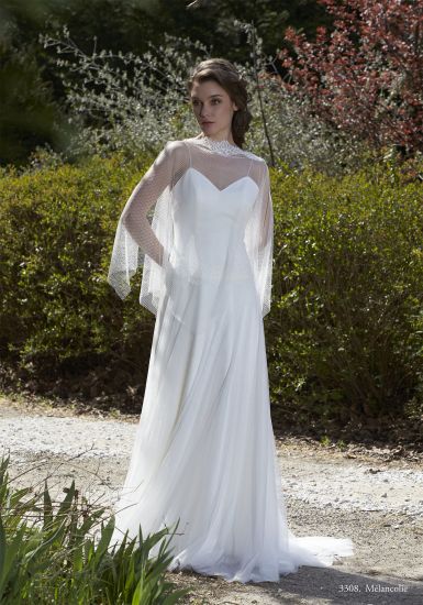 robe de mariage bohème sexy glamour Marseille près de Cassis en PACA